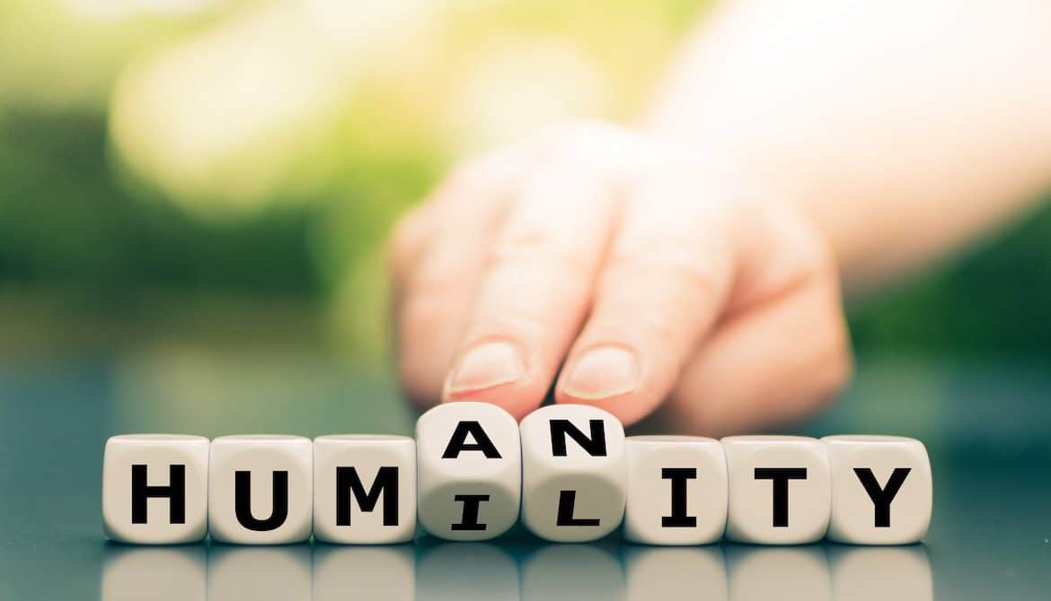 Humanity - Humility dices