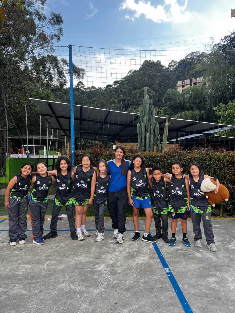 equipo-voleibol-bienestar-y-deporte