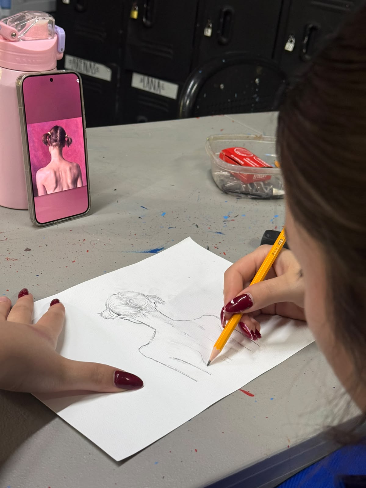boceto-de-figura-en-el-atelier